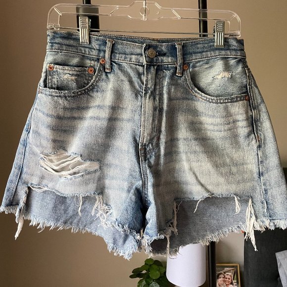 American Eagle Outfitters Pants - AE 90s Boyfriend Shorts